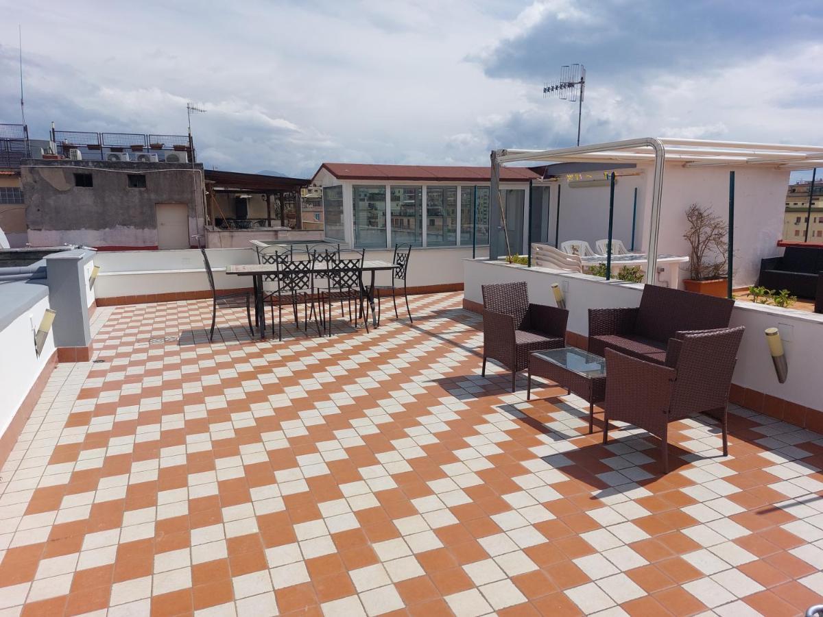 Raggio Di Sole Apartman Nápoly Kültér fotó