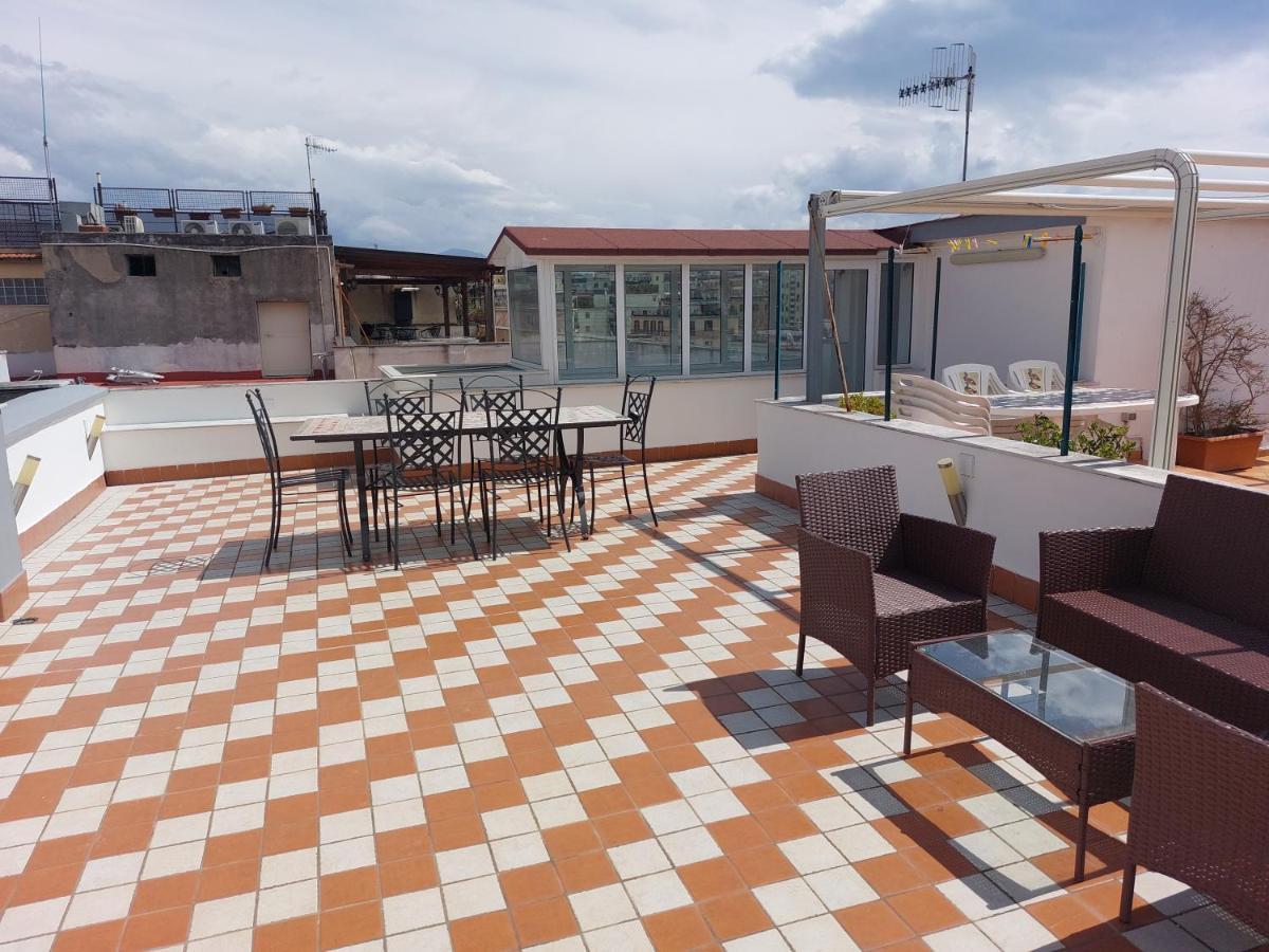 Raggio Di Sole Apartman Nápoly Kültér fotó